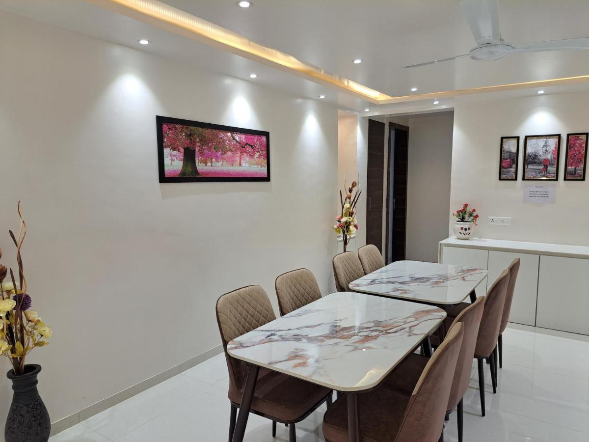 Bouquet Residency Hotel Nashik Exterior photo